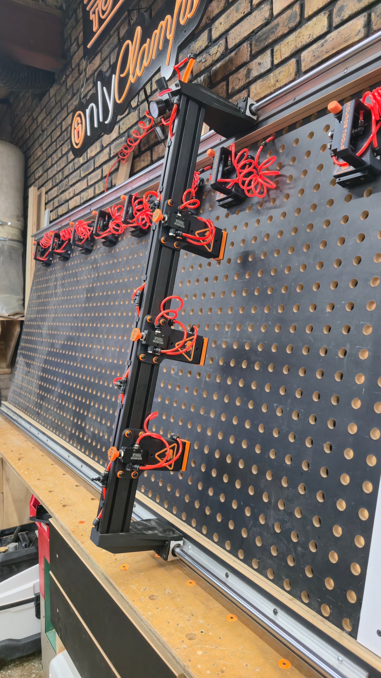 FaceFrame Clamping system - FFCS